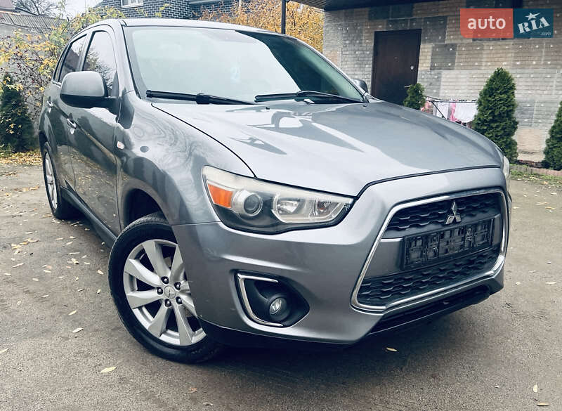 Позашляховик / Кросовер Mitsubishi ASX 2015 в Дніпрі