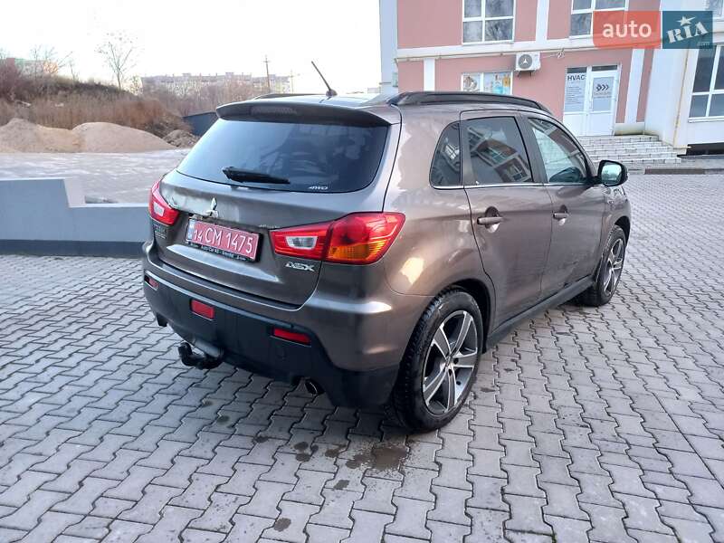 Внедорожник / Кроссовер Mitsubishi ASX 2012 в Тернополе