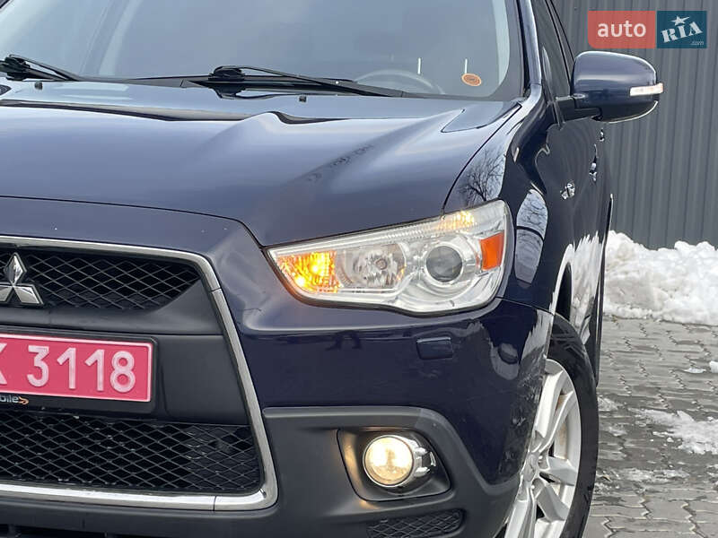 Внедорожник / Кроссовер Mitsubishi ASX 2011 в Меденичах