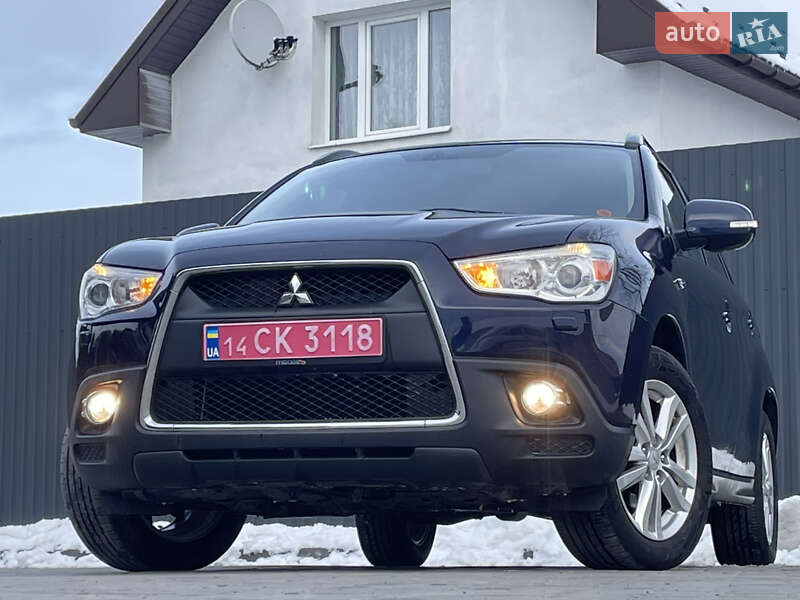 Внедорожник / Кроссовер Mitsubishi ASX 2011 в Меденичах
