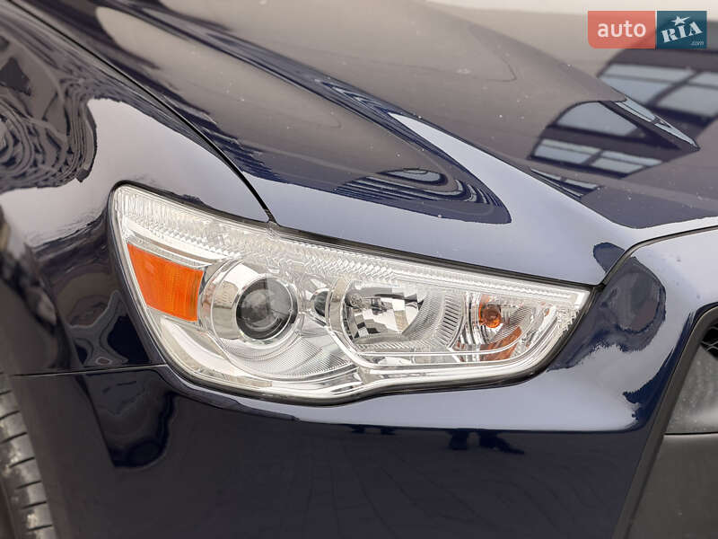 Позашляховик / Кросовер Mitsubishi ASX 2010 в Івано-Франківську