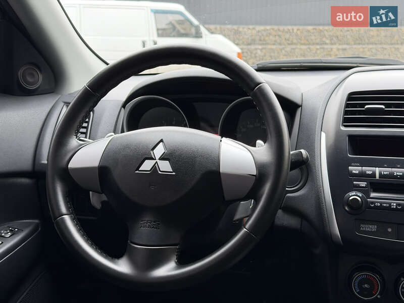 Позашляховик / Кросовер Mitsubishi ASX 2010 в Івано-Франківську