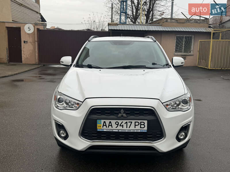 Позашляховик / Кросовер Mitsubishi ASX 2013 в Києві