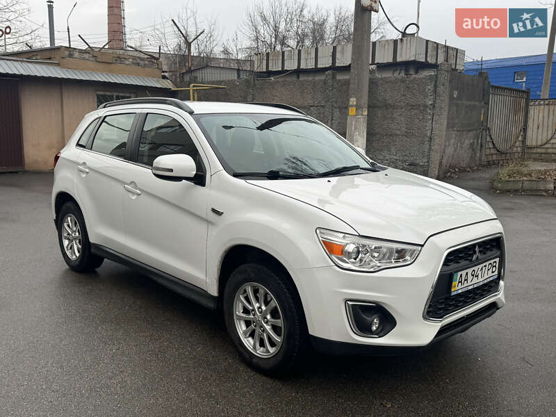 Позашляховик / Кросовер Mitsubishi ASX 2013 в Києві