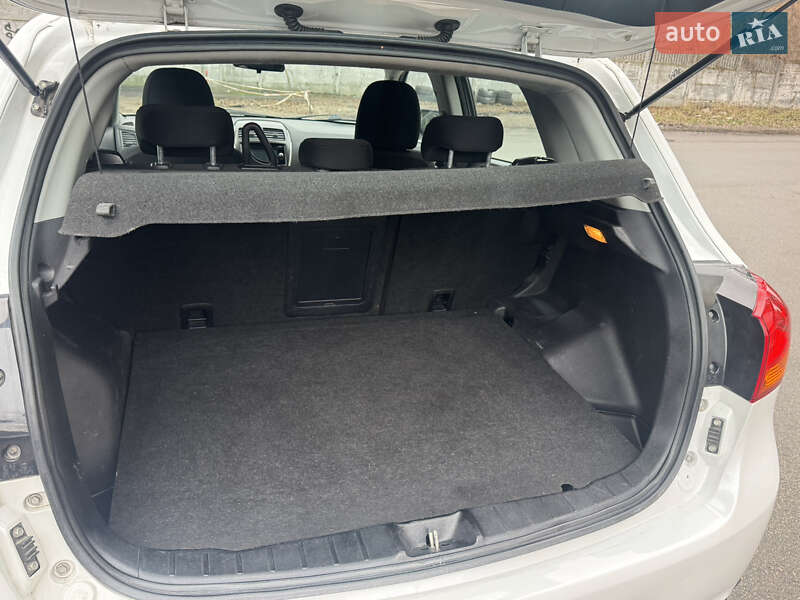 Позашляховик / Кросовер Mitsubishi ASX 2013 в Києві