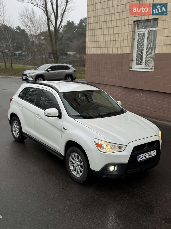 Внедорожник / Кроссовер Mitsubishi ASX 2011 в Броварах