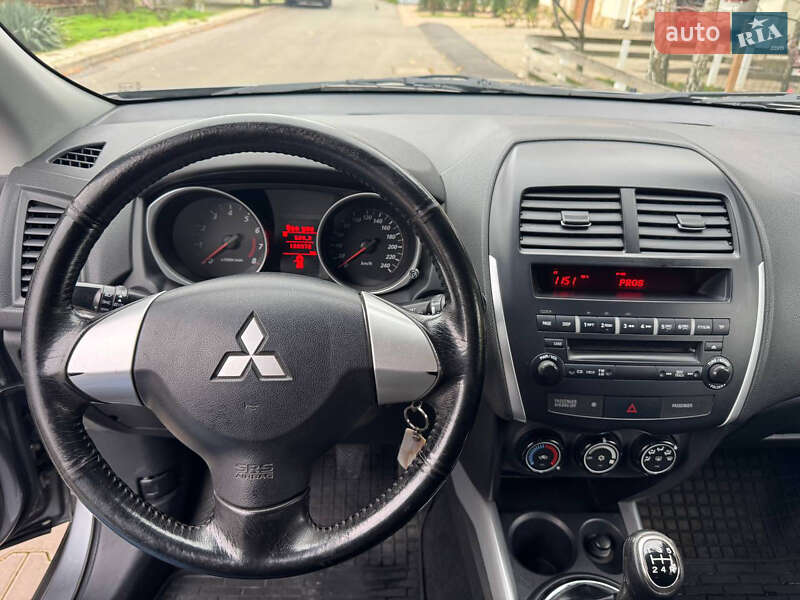 Позашляховик / Кросовер Mitsubishi ASX 2011 в Одесі фото 19 Позашляховик / Кросовер Mitsubishi ASX 2011 в Одесі