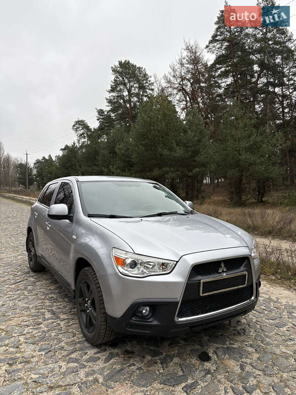Позашляховик / Кросовер Mitsubishi ASX 2012 в Охтирці