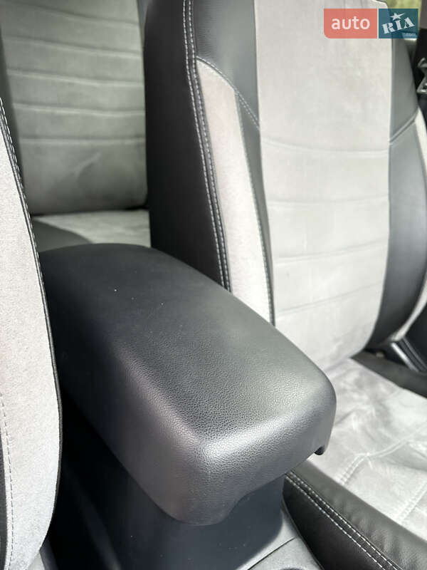 Позашляховик / Кросовер Mitsubishi ASX 2012 в Охтирці