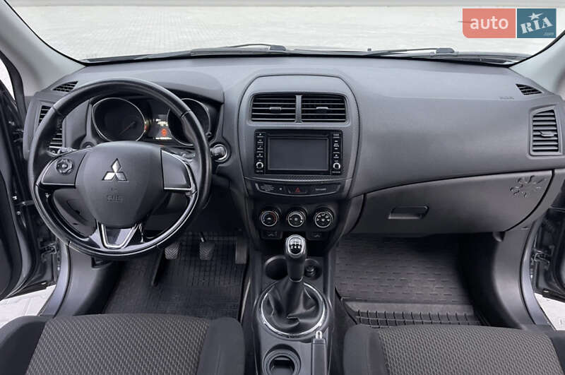 Внедорожник / Кроссовер Mitsubishi ASX 2017 в Черновцах