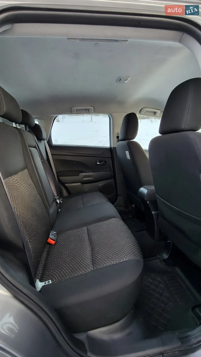 2012 Mitsubishi ASX - мініатюра 10