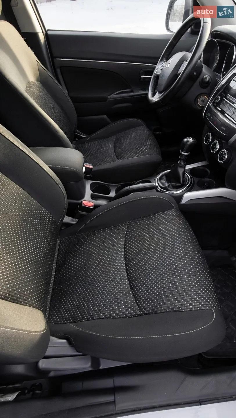 2012 Mitsubishi ASX - мініатюра 14