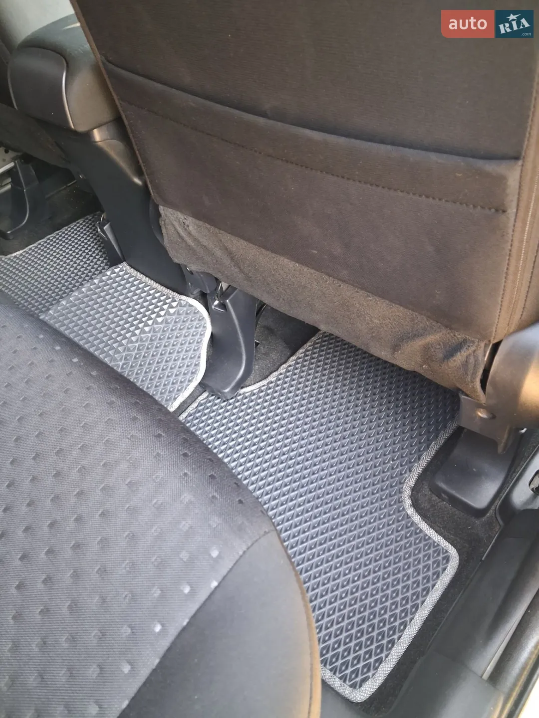 2012 Mitsubishi ASX - мініатюра 8