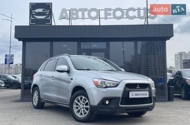 Позашляховик / Кросовер Mitsubishi ASX 2011 в Києві