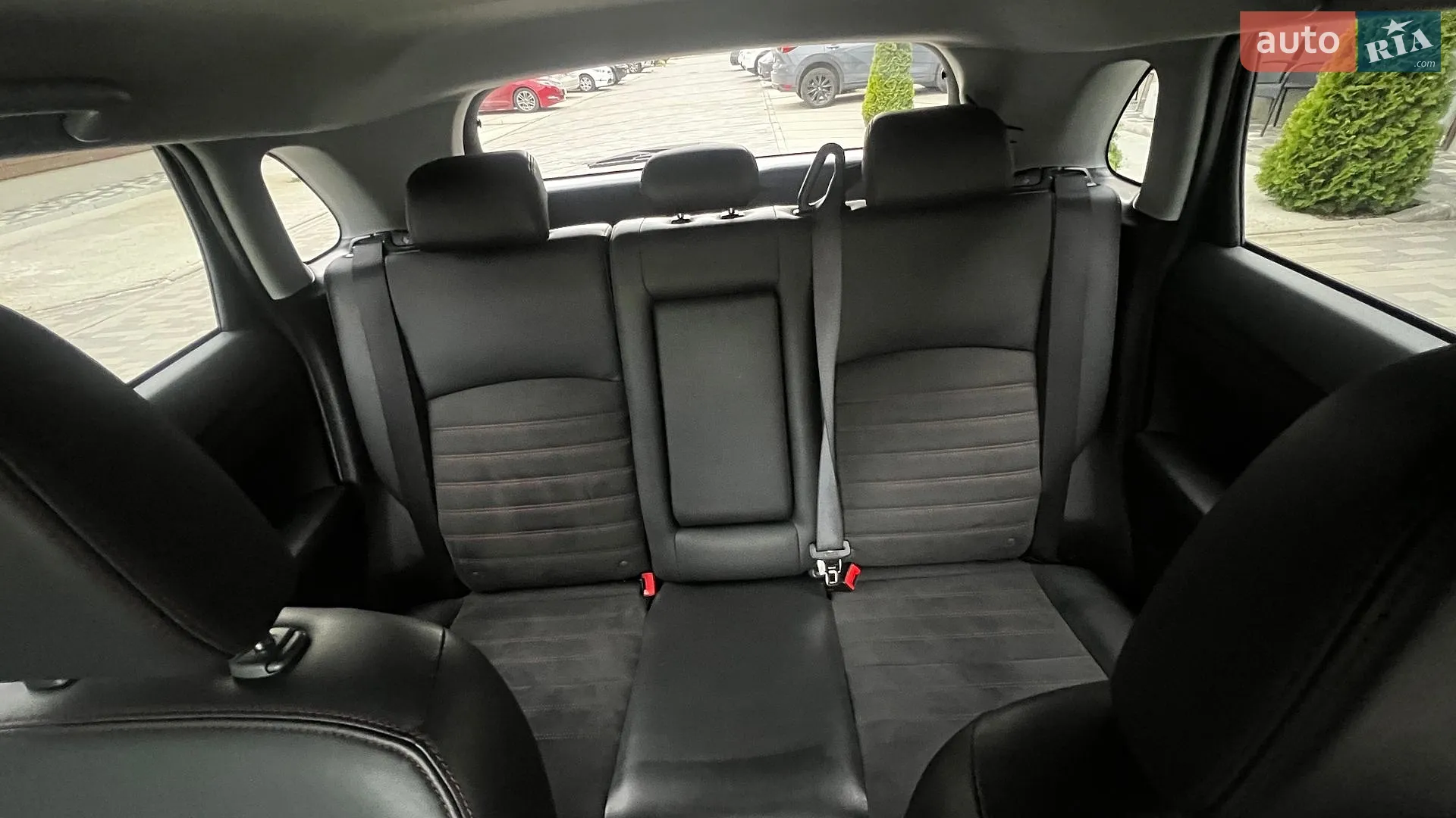 2019 Mitsubishi ASX - мініатюра 8