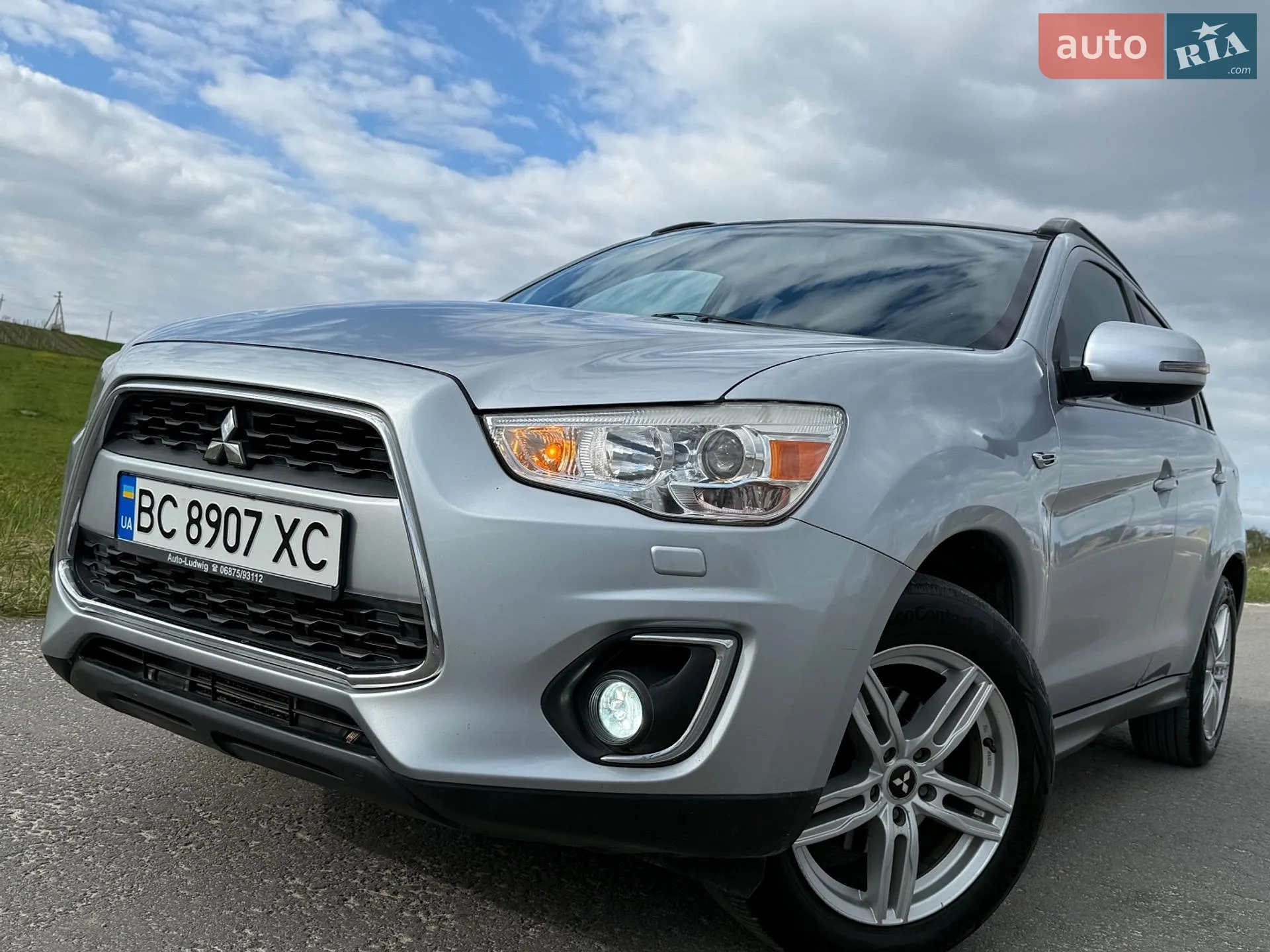 2013 Mitsubishi ASX - мініатюра 8