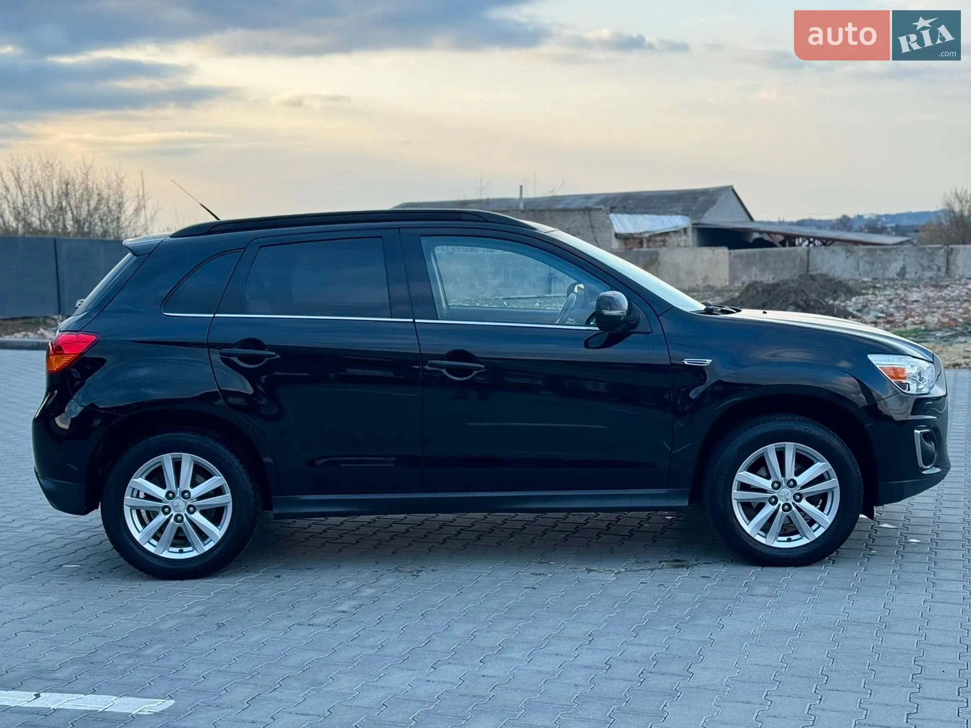 2015 Mitsubishi ASX - мініатюра 4