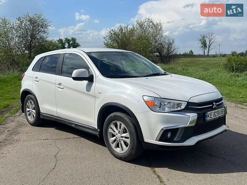Mitsubishi ASX 2019 VIN JMBXNGA1WKU029596 фото оголошення 3 з 36
