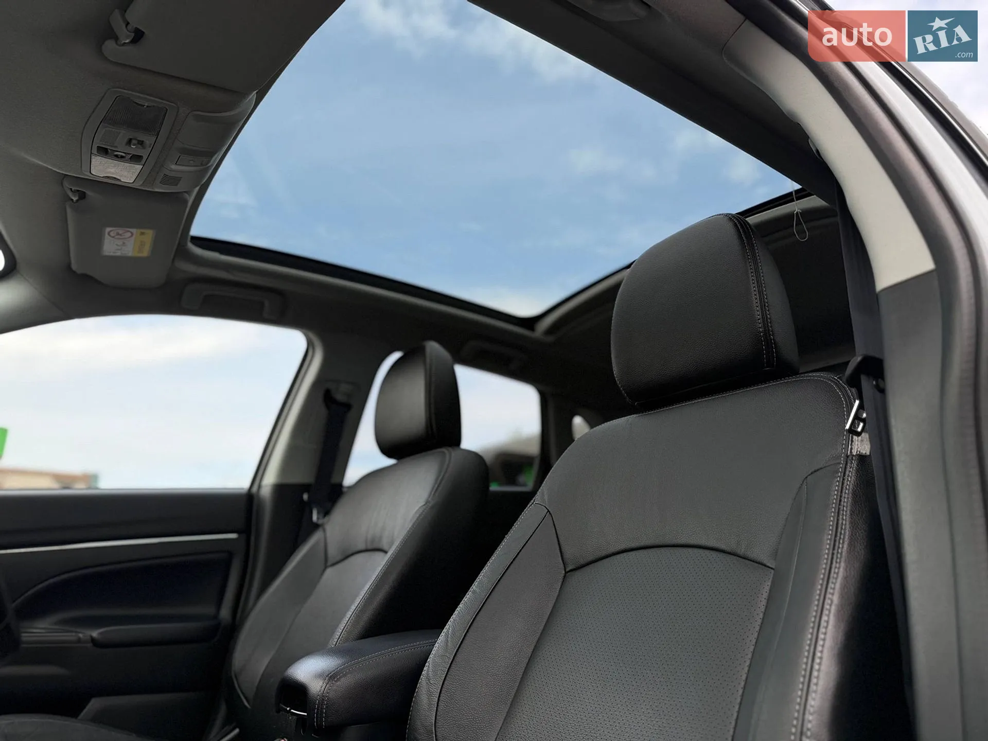 2014 Mitsubishi ASX - мініатюра 18