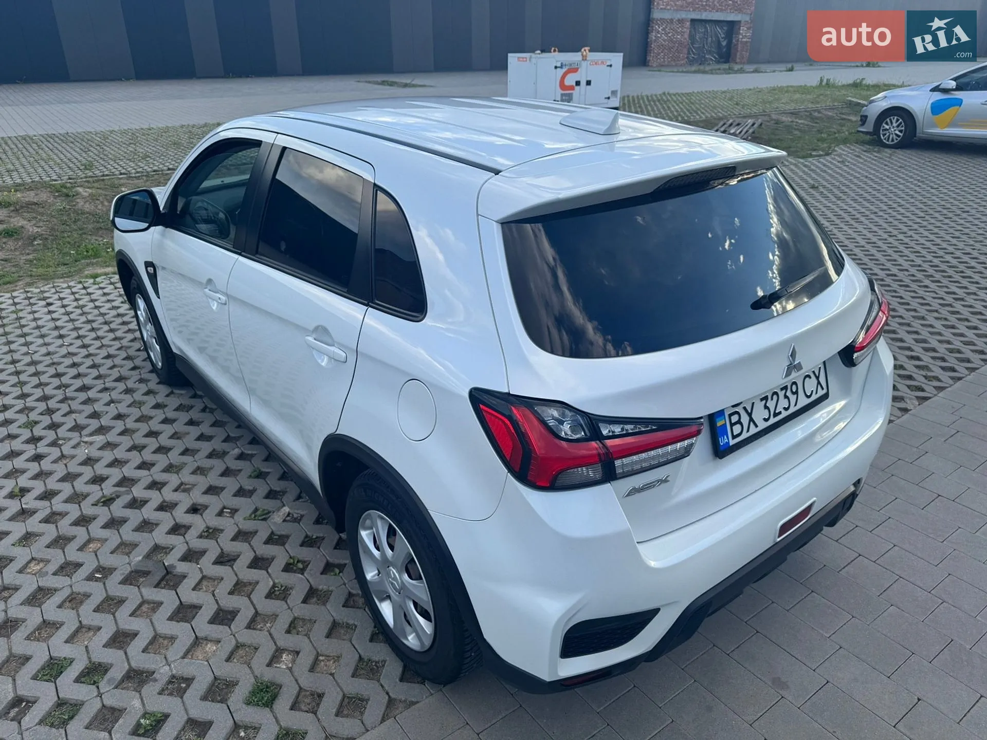 2019 Mitsubishi ASX - мініатюра 8
