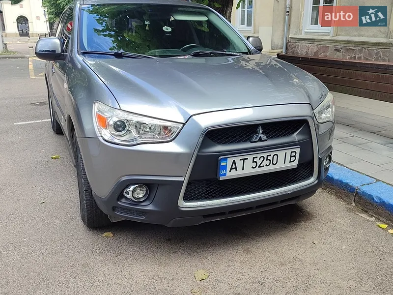 Mitsubishi ASX 2011