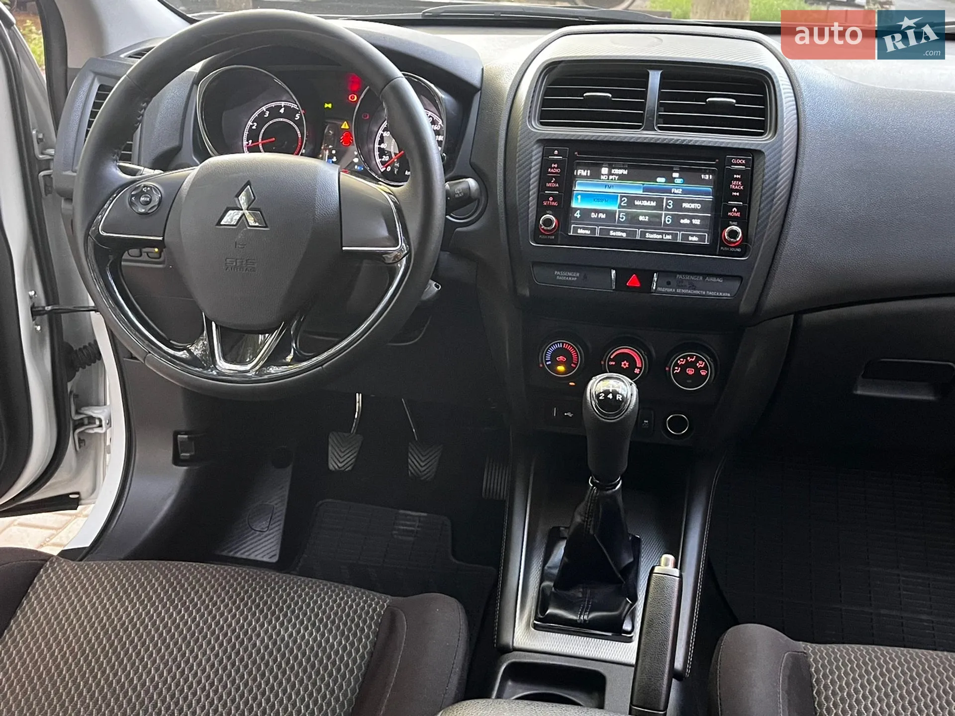 2019 Mitsubishi ASX - мініатюра 20