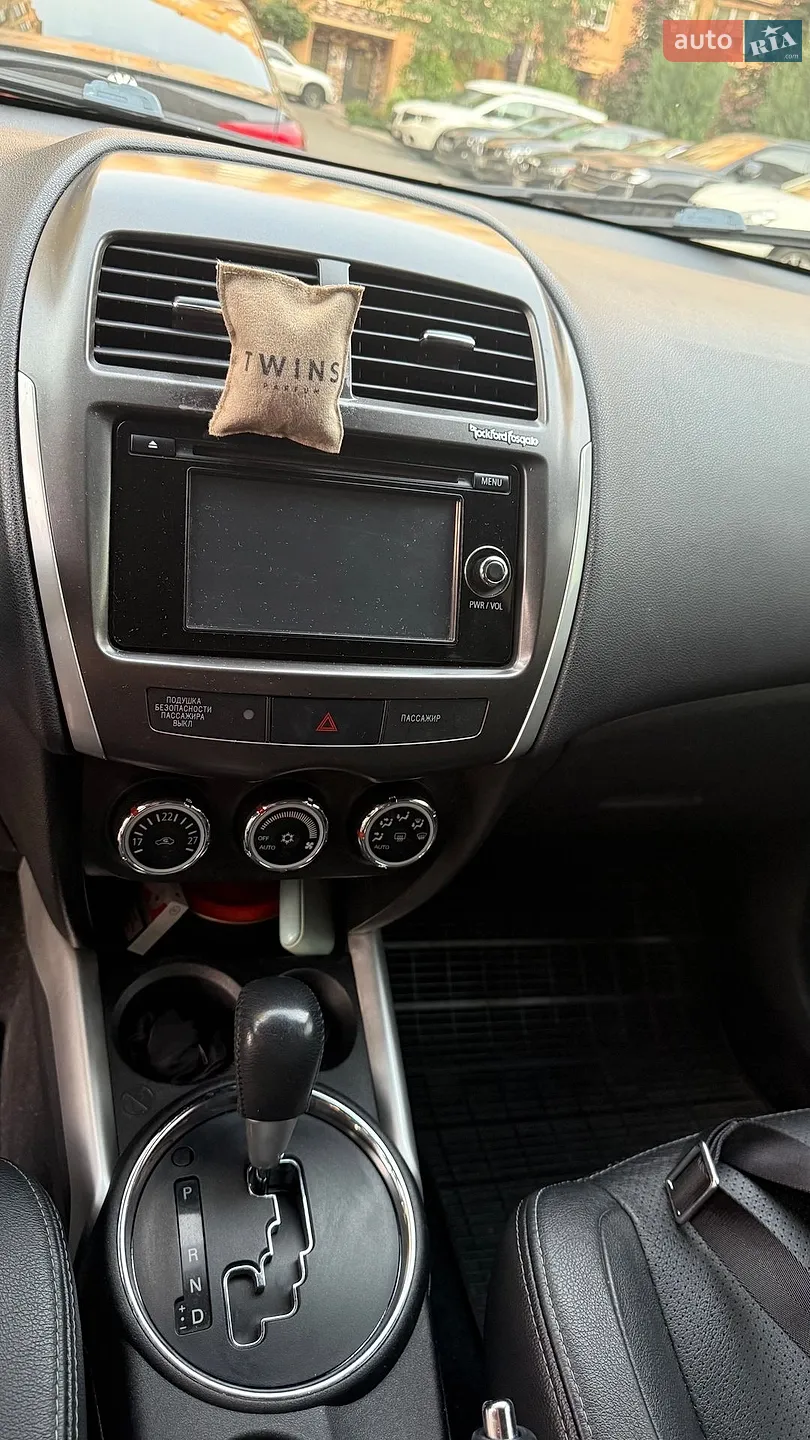 2013 Mitsubishi ASX - мініатюра 14