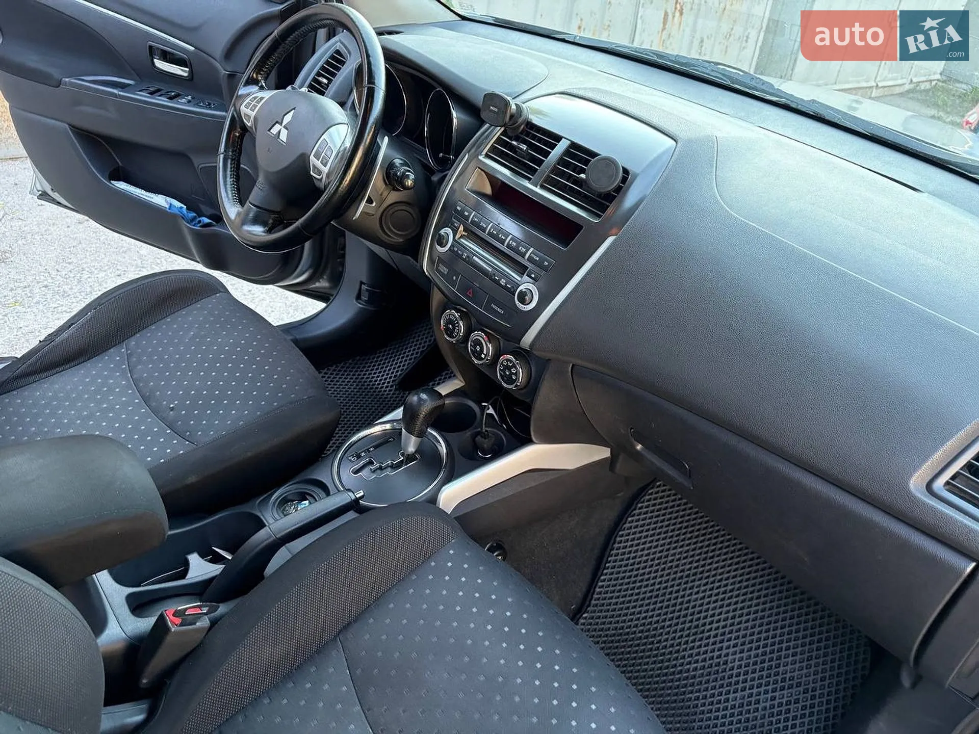 2011 Mitsubishi ASX - мініатюра 23