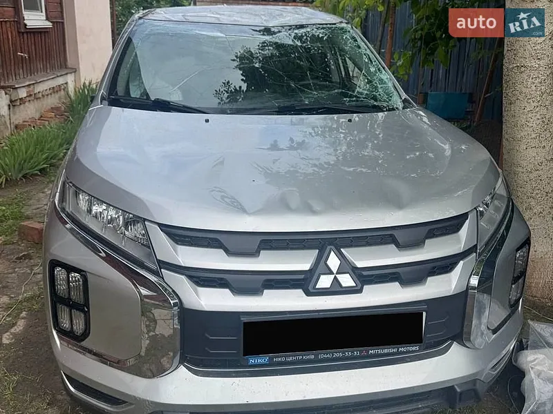 Mitsubishi ASX