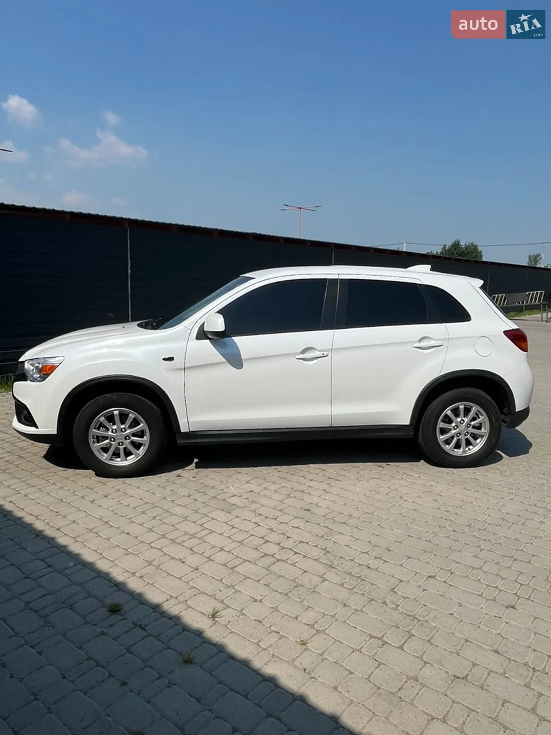 2016 Mitsubishi ASX - мініатюра 3