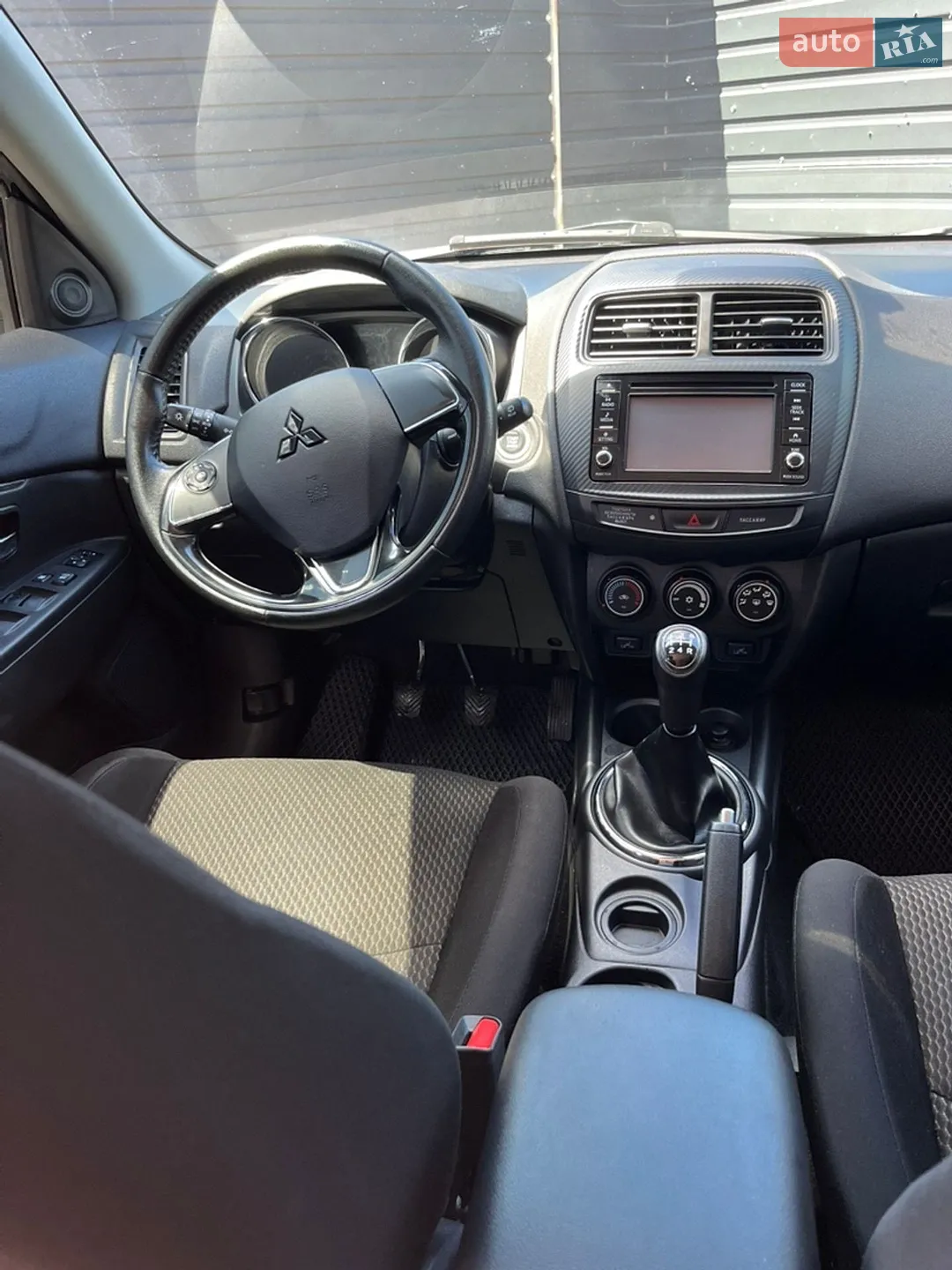 2016 Mitsubishi ASX - мініатюра 8