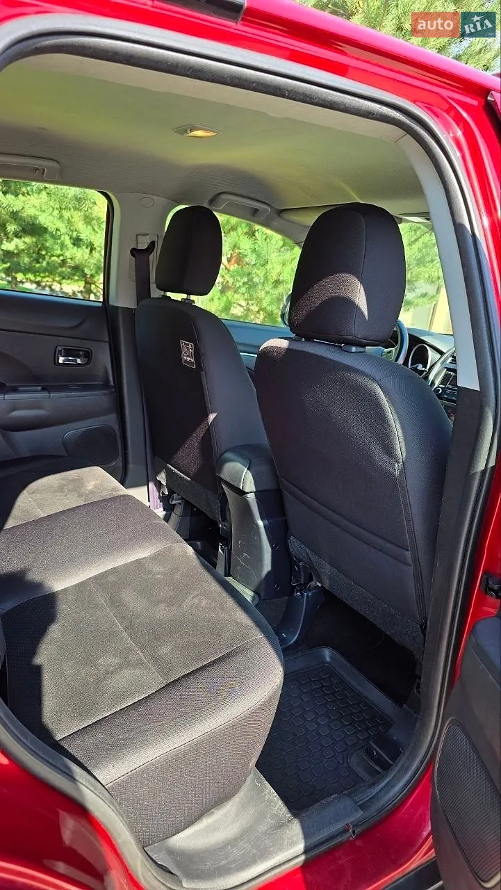 2013 Mitsubishi ASX - мініатюра 13