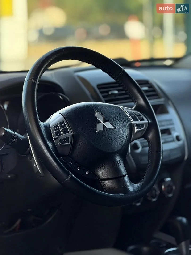 2012 Mitsubishi ASX - мініатюра 11