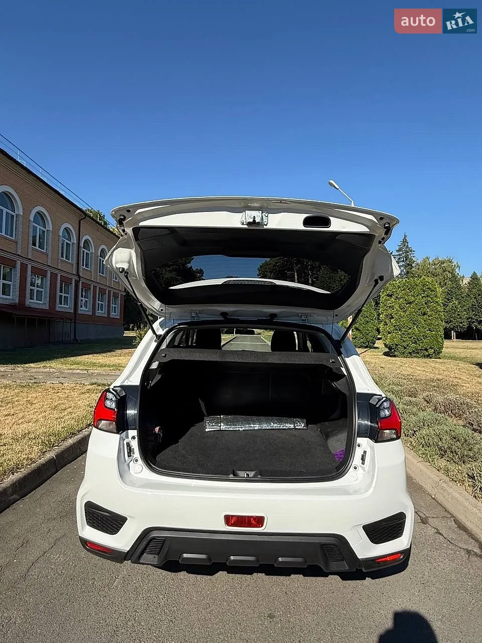 2019 Mitsubishi ASX - мініатюра 22