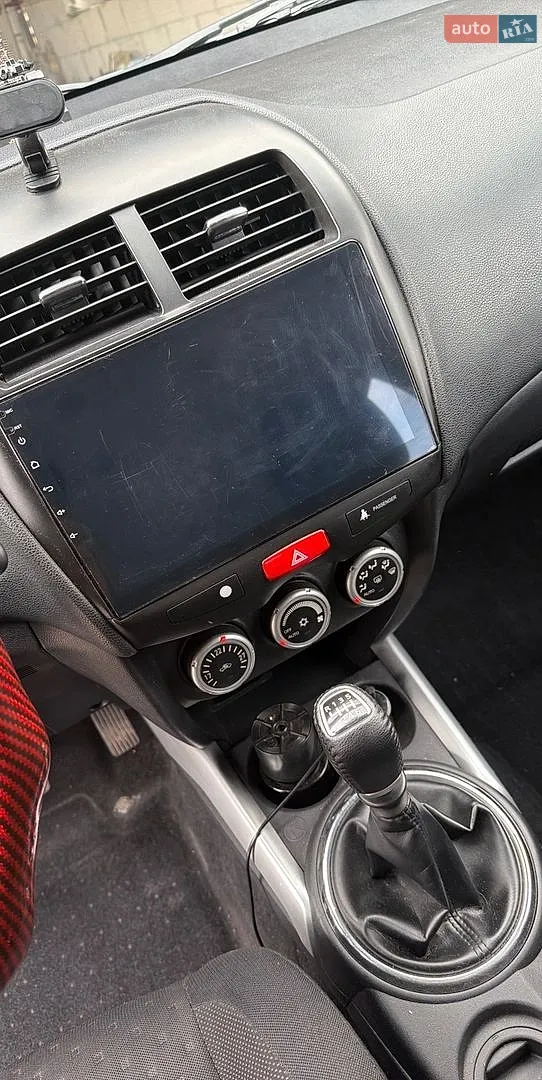 2010 Mitsubishi ASX - мініатюра 7