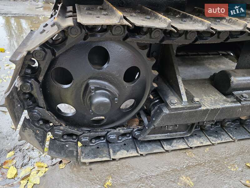 Бульдозер Mitsubishi BD2G 2002 в Одесі фото 11 Бульдозер Mitsubishi BD2G 2002 в Одесі