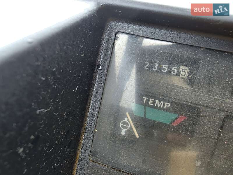 Бульдозер Mitsubishi BD2G 2002 в Одесі фото 15 Бульдозер Mitsubishi BD2G 2002 в Одесі