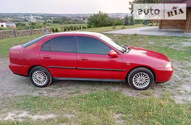 Хэтчбек Mitsubishi Carisma 1998 в Золочеве