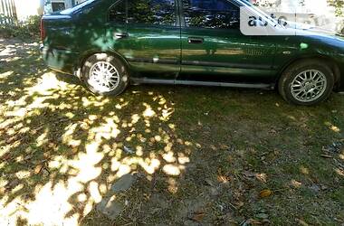 Хетчбек Mitsubishi Carisma 2001 в 