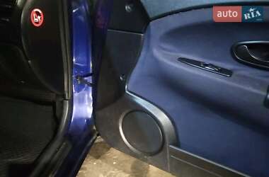 Седан Mitsubishi Carisma 2002 в 