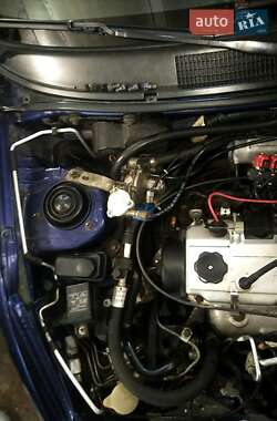 Седан Mitsubishi Carisma 2002 в 