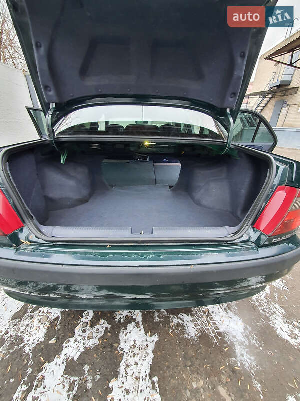 Седан Mitsubishi Carisma 1999 в Дніпрі