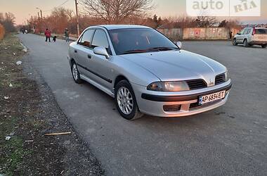 Седан Mitsubishi Carisma 2002 в Бердянске