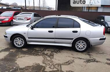 Хэтчбек Mitsubishi Carisma 2001 в Киеве