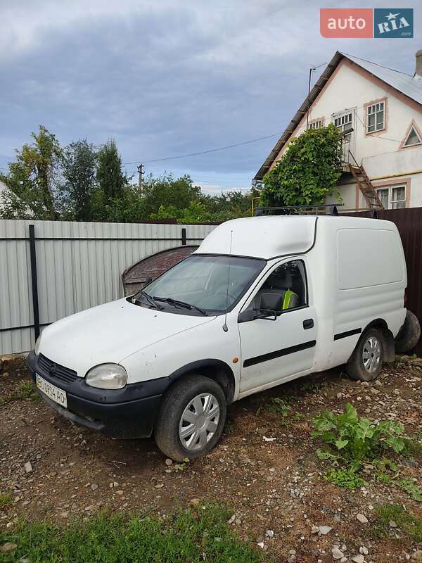 Седан Mitsubishi Carisma 1998 в Сторожинце