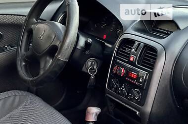 Седан Mitsubishi Carisma 2003 в 