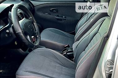 Седан Mitsubishi Carisma 2003 в 