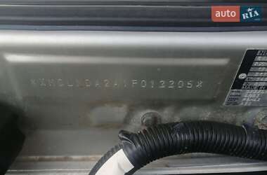 Седан Mitsubishi Carisma 2000 в Ивано-Франковске