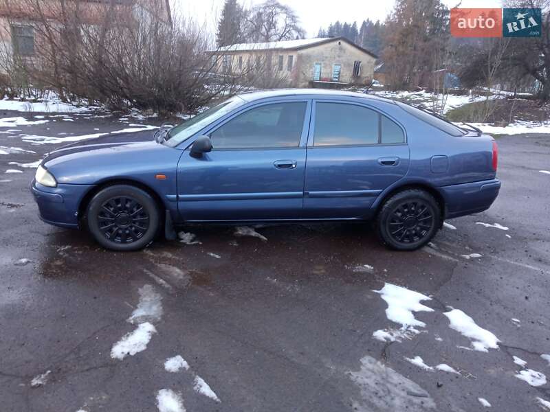 Лифтбек Mitsubishi Carisma 2002 в Межгорье