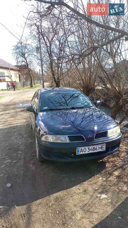 Mitsubishi Carisma 1999